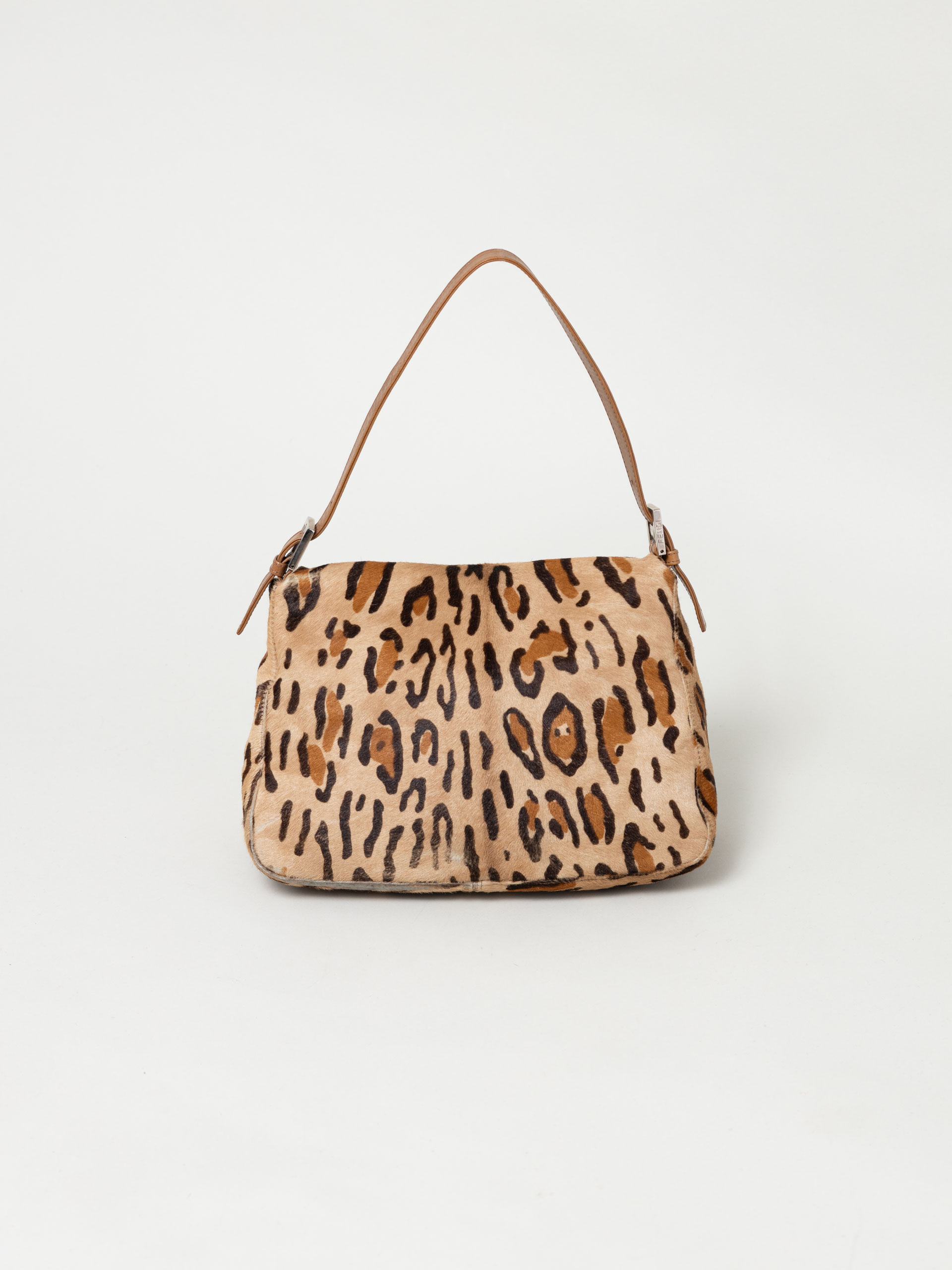 4_back_fendi